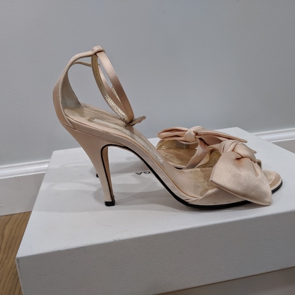 Authentic Designer Satin Christian Lacroix Pumps - Picture 4 of 4